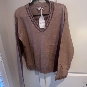 🤎 Hem & Thread V-Neck Knit Sweater – Size Large 🤎
